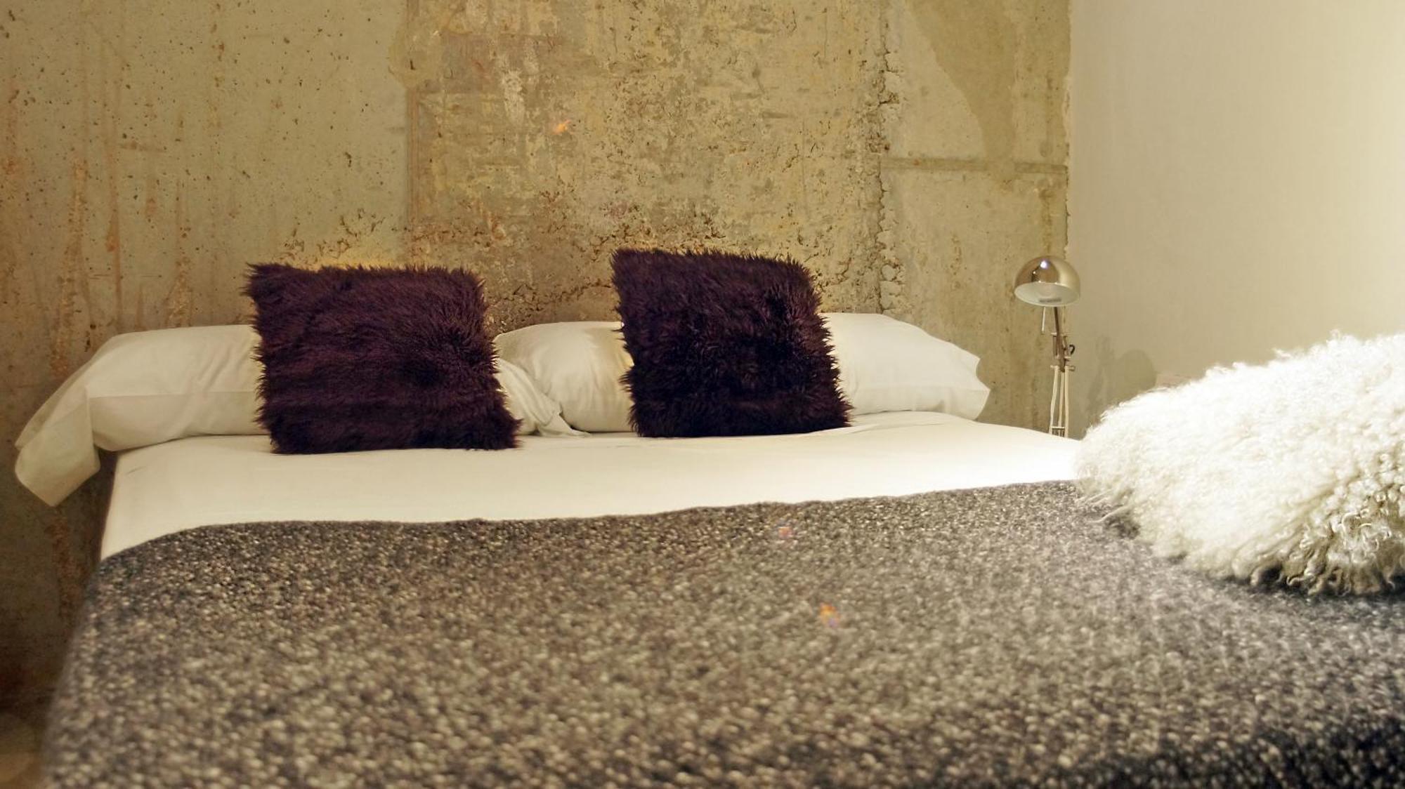 ברצלונה My Space Emirates - Fully Equipped Apartments Near The Beach With Shared Pool חדר תמונה